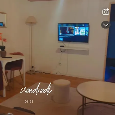 Апартаменты Maison En Fond De Jardin Бретиньи-сюр-Орг